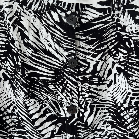 STUDIO Printed Midi Skirt - Picture 2 of 5